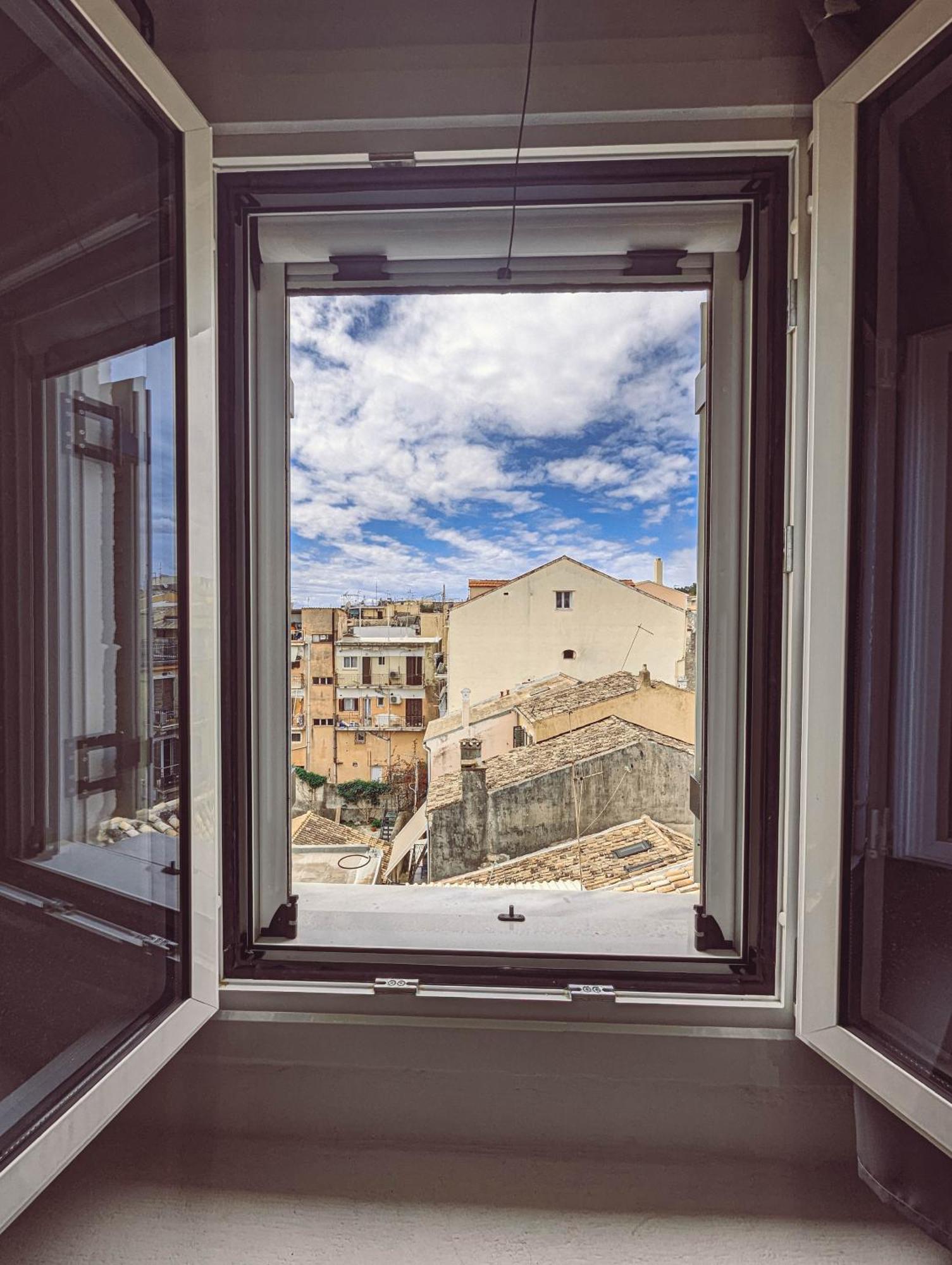 Ionian Pearl Apartments And Suites Corfu  Esterno foto