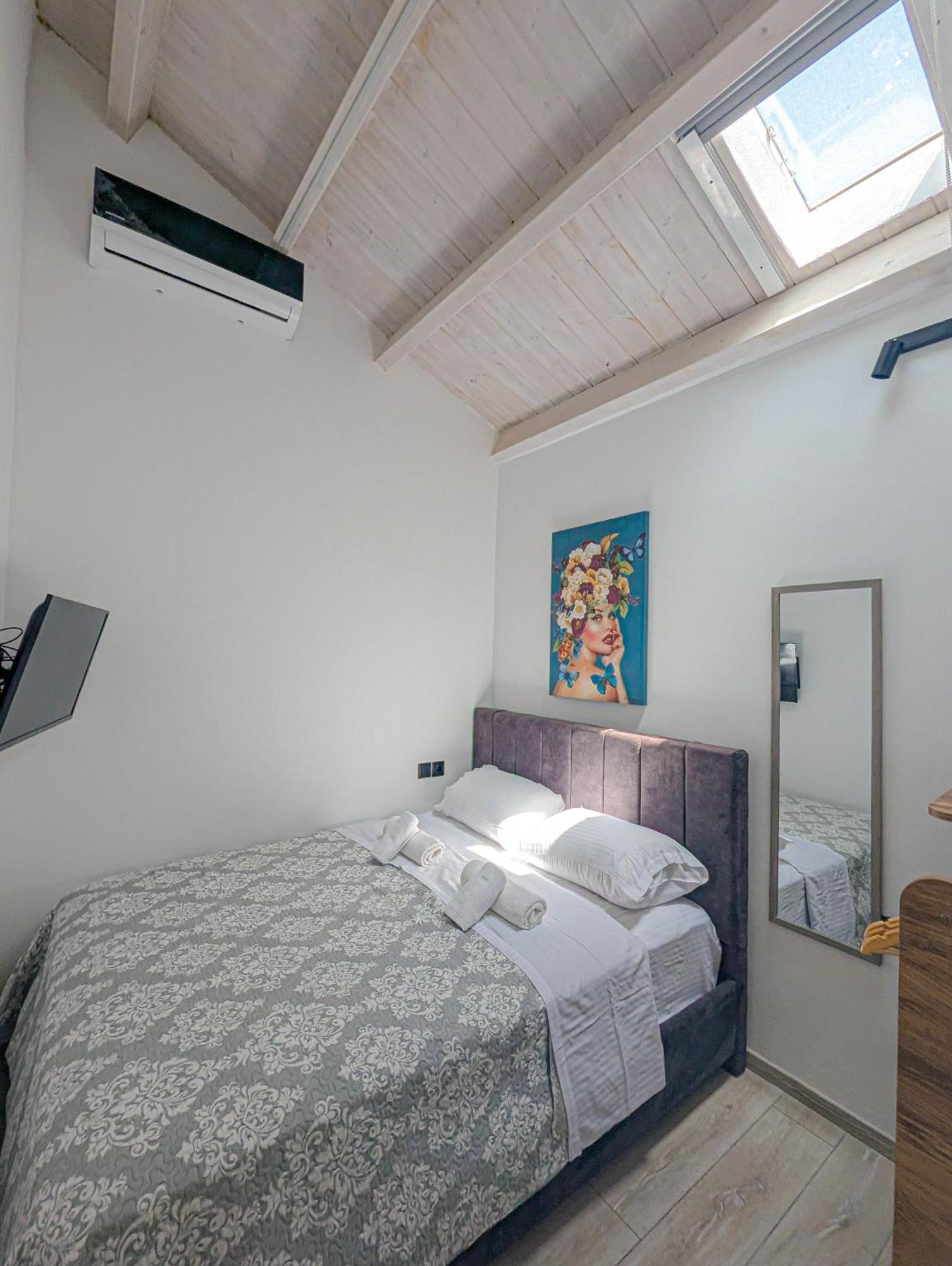 Ionian Pearl Apartments And Suites Corfu  Esterno foto